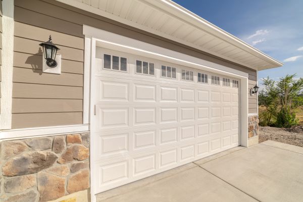 Garage Lifting in Spring Hill