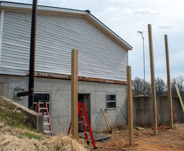 Foundation Raising in Spring Hill